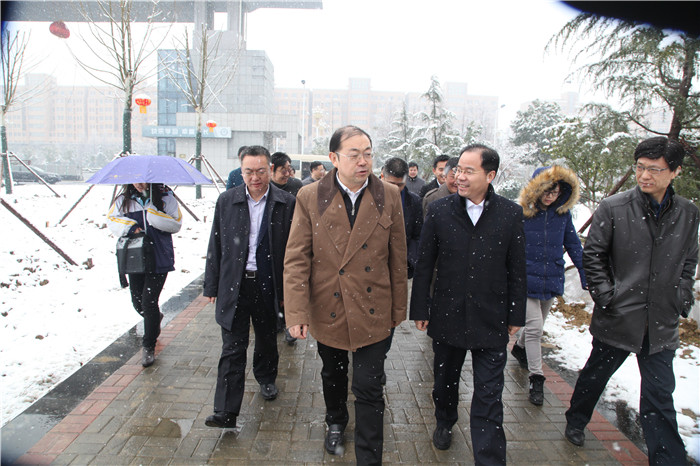 市委常委政法委书记赵洪权就政法工作全面提升赴盱眙专题调研