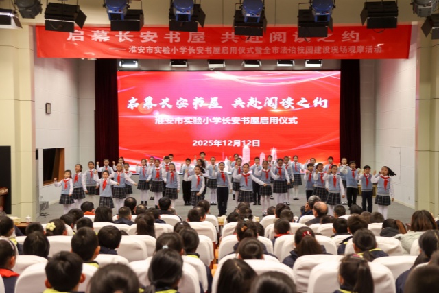 CB6I2421.JPG CB6I2421.JPG