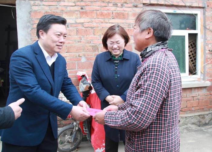 省委政法委常务副书记朱光远来淮宣讲党的十九届四中全会精神